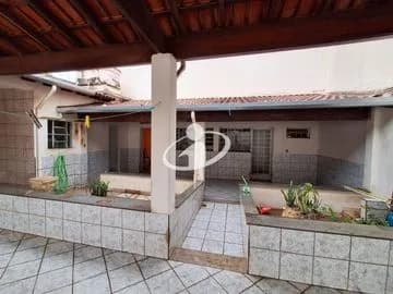 Casa para alugar no Umuarama imagem 1