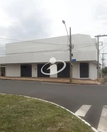 Cômodo para alugar no Tibery imagem 1