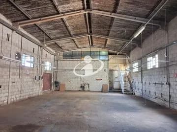 Galpão para alugar no Segismundo Pereira imagem 1