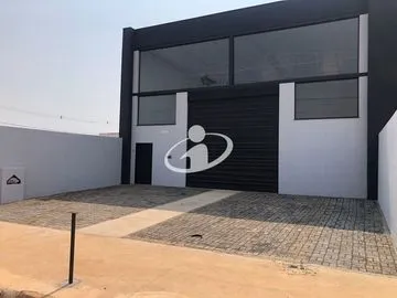 Galpão para alugar no Novo Mundo imagem 1