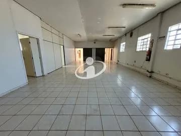 Prédio para alugar no Segismundo Pereira imagem 1