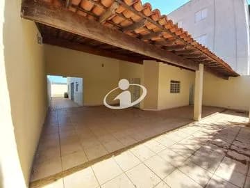 Casa para alugar no Santa Monica imagem 1