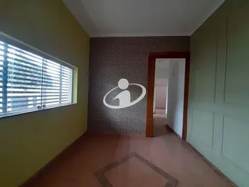 Cômodo para alugar no Saraiva imagem 1
