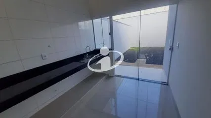 Casa para alugar no Novo Mundo imagem 1