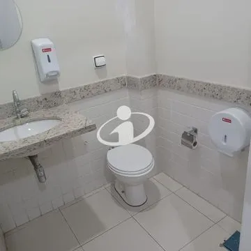Sala para alugar no Centro imagem 1