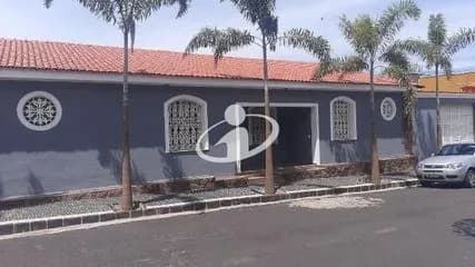 Casa para alugar no Umuarama imagem 1