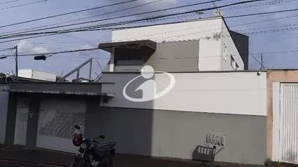 Cômodo para alugar no Lidice imagem 1