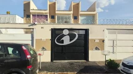 Casa para alugar no Novo Mundo imagem 1