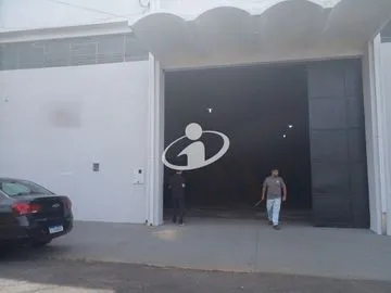Galpão para alugar no Laranjeiras imagem 1