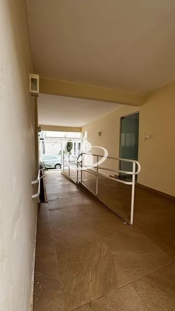 Casa para alugar no Martins imagem 1