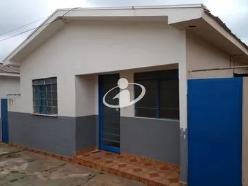 Casa para alugar no Marta Helena imagem 1