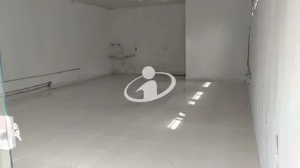 Cômodo para alugar no Marta Helena imagem 1
