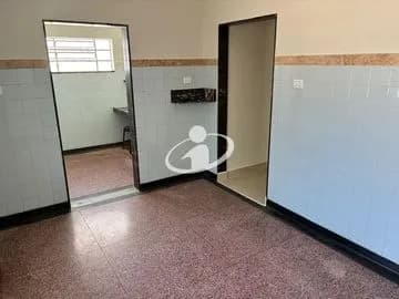 Casa para alugar no Osvaldo Rezende imagem 1