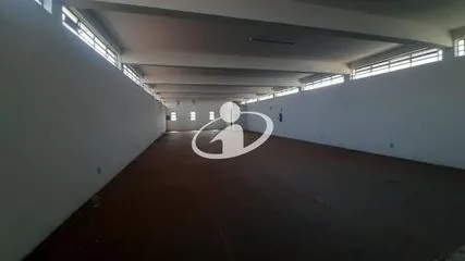 Prédio para alugar no Osvaldo Rezende imagem 1