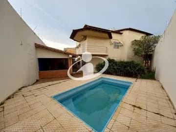 Casa para alugar no Jardim Patricia imagem 1