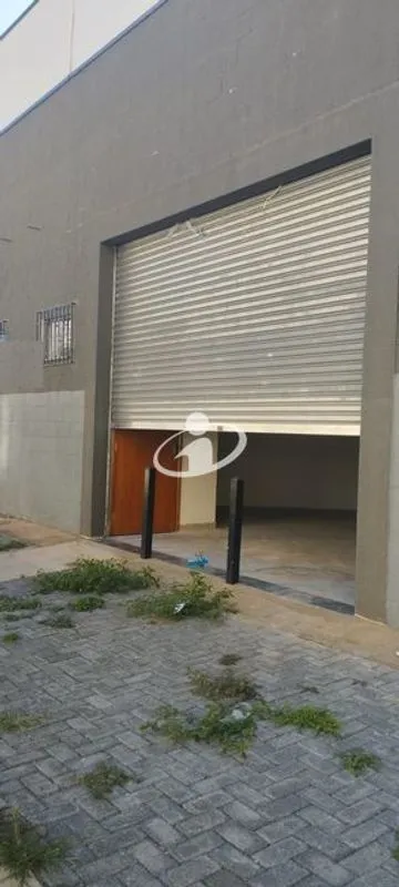 Loja para alugar no Jardim Europa imagem 1
