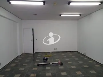 Sala para alugar no Centro imagem 1