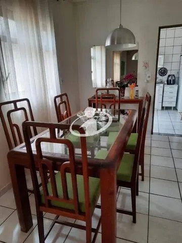 Casa Residencial para vender no Saraiva imagem 1