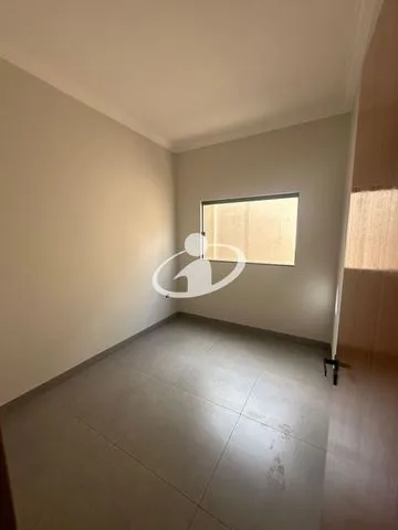 Casa Residencial para vender no Novo Mundo imagem 1
