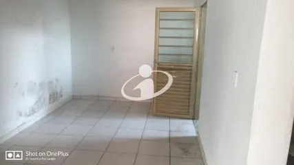 Casa Residencial para vender no Mansour imagem 1