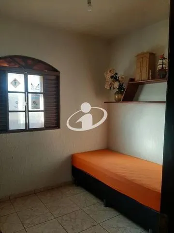 Casa Residencial para vender no Presidente Roosevelt imagem 1