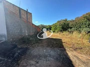 Terreno para vender no Residencial Gramado imagem 1