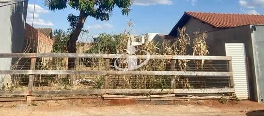 Terreno para vender no Shopping Park imagem 1