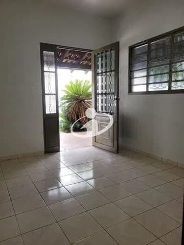Casa Residencial para vender no Santa Monica imagem 1