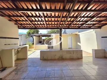 Casa Residencial para vender no Jardim Ipanema imagem 1