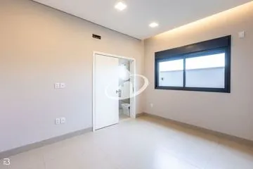 Casa/condominio para vender no Laranjeiras imagem 1