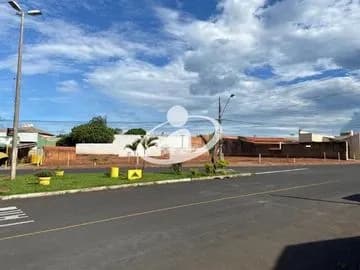 Terreno para vender no Granada imagem 1