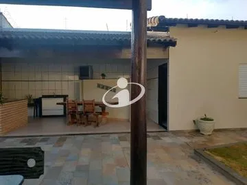 Casa Residencial para vender no Santa Monica imagem 1