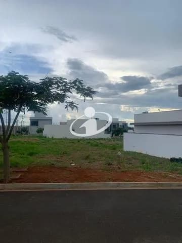 Terreno/condominio para vender no Grand Ville imagem 1