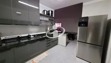 Casa Residencial para vender no Shopping Park imagem 1