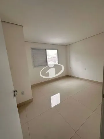 Apartamento para vender no Novo Mundo imagem 1