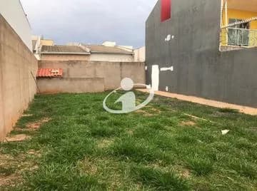 Terreno para vender no Jardim Europa imagem 1