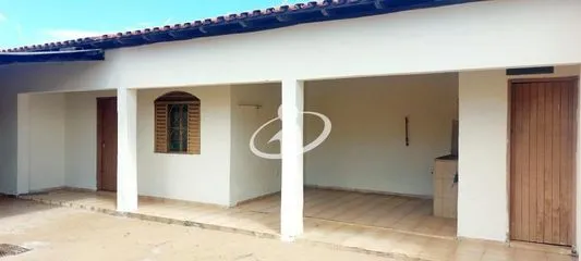 Casa Residencial para vender no Marta Helena imagem 1