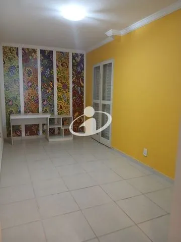 Casa Residencial para vender no Alto Umuarama imagem 1