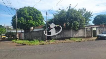 Colonia para vender no Osvaldo Rezende imagem 1