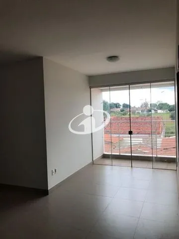 Apartamento para vender no Segismundo Pereira imagem 1
