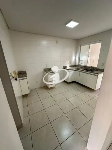 Sobrado para vender no Vigilato Pereira imagem 1