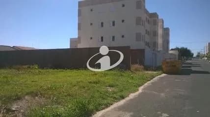 Terreno para vender no Segismundo Pereira imagem 1