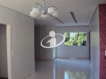 Sobrado para vender no Segismundo Pereira imagem 1