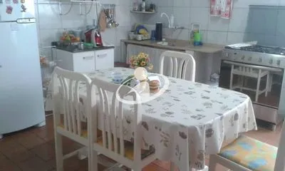 Casa Com Comercio para vender no Brasil imagem 1