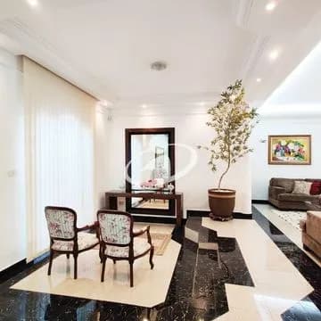 Casa Residencial para vender no Vigilato Pereira imagem 1